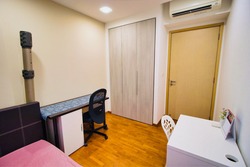 Esparina Residences (D19), Condominium #184631312